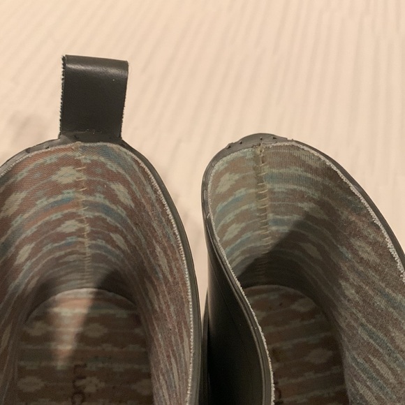 Lucky Brand Women’s Minimalist Ankle Rain Boots SZ 9 - Picture 9 of 13